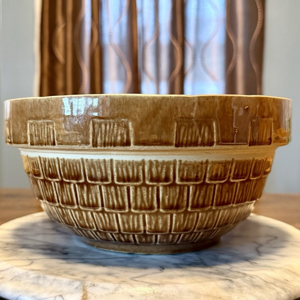 VTG 40s MCM McCoy USA 9" Yellow Ware Stoneware Mixing Bowl Brown Brick Shingle